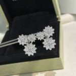 Van Cleef & Arpels Three Flower Earrings - Image 6