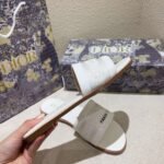 dior slippers - Image 2