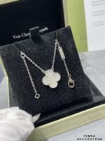 Van Cleef & Arpels Necklace Premium Edition - Image 3