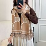 GUCCI scarf 50x180cm