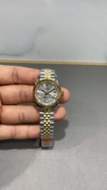 Rolex watch 31mm - Image 7