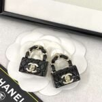 Chanel earrings - Image 6