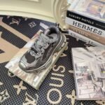 Balenciaga casual shoes - Image 9