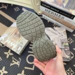 Balenciaga casual shoes - Image 5