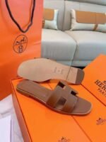 Hermès slippers premium edition - Image 2