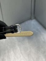 Cartier watch 43*31mm - Image 3