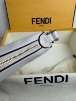 FENDI Handbag 20×7.5x13cm - Image 5