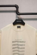 Balenciaga T-shirt - Image 12