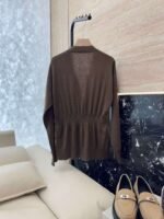 Hermès high-end knitted cardigan - Image 7