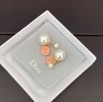 DIOR Pearl Powder Earrings - Image 6