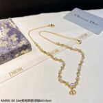 DIOR pearl necklace - Image 4