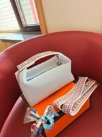 Hermes hobo bag handbag - Image 5