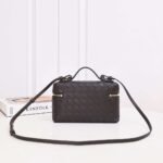 Bottega Veneta Classic Handbag Chocolate Brown 22×12.5x5cm - Image 2