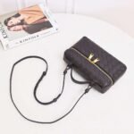 Bottega Veneta Classic Handbag Chocolate Brown 22×12.5x5cm - Image 5