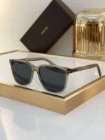 Tom Ford Sunglasses Premium Edition - Image 8