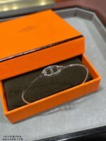 Hermès pig nose bracelet - Image 3