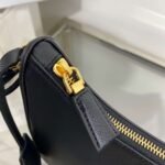 PRADA Women’s Underarm Bag 22x18x6cm - Image 4
