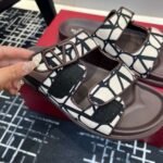 Valentino V-buckle Velcro sandals slippers - Image 14