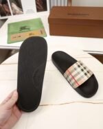 Burberry summer slippers - Image 9