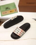 Burberry summer slippers - Image 5