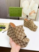 GUCCI new thick-soled slippers height 11cm - Image 6