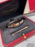 Cartier bracelet high-end double opening model available in sizes 16-21 - Image 7