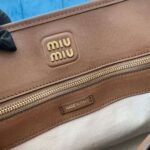 miumiu New vintage tote bag high-end version 31x40x13cm - Image 2