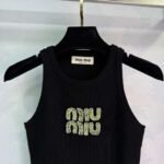 miumiu new style heavy diamond knitted vest - Image 5