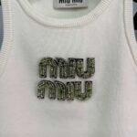 miumiu new style heavy diamond knitted vest - Image 2
