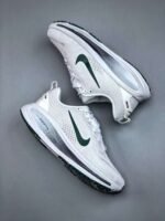 Nike VOMERO18 lightweight running shoes - Image 2