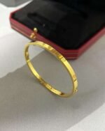Cartier bracelet narrow version without diamonds high-end version 1:1 - Image 9