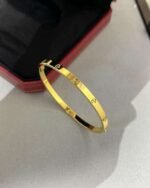 Cartier bracelet narrow version without diamonds high-end version 1:1