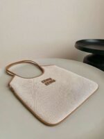 miumiu new hobo tote bag autumn and winter series with advanced version size 35×40 - Image 9