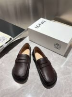 Loewe men’s casual leather shoes high-end version of cowhide material - Image 8