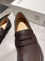 Loewe men’s casual leather shoes high-end version of cowhide material - Image 4