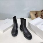 THE ROW The new round-toed bare boots for autumn and winter are made of calfskin material. The inner cowhide material is about 3.5cm thick. High-end version - Image 4