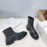 THE ROW The new round-toed bare boots for autumn and winter are made of calfskin material. The inner cowhide material is about 3.5cm thick. High-end version - Image 3