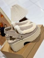 UGG Fall/Winter Esme Kroger Shoes - Image 16