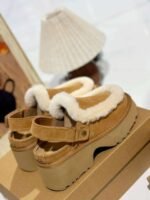 UGG Fall/Winter Esme Kroger Shoes - Image 7