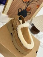 UGG Fall/Winter Esme Kroger Shoes - Image 4