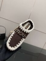 MOU New autumn and winter Jinkou thick-soled wool slippers with wool lining - Image 3