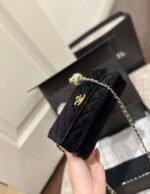 Chanel Original crossbody bag, 20*15*6cm - Image 4