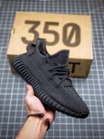 Adidas Yeezy Boost 350 Premium version of athletic shoes 1:1