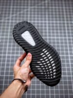 Adidas Yeezy Boost 350 Premium version of athletic shoes 1:1 - Image 4