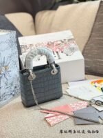 Dior handbag with crocodile leather texture - Image 11