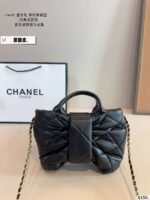 Chanel bow crossbody bag handbag - Image 3