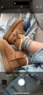 UGG women’s snow boots - Image 11