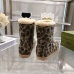 Gucci leopard print boots - Image 8