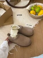 UGG shoes - Image 3