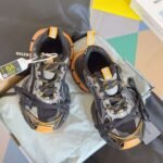 Balenciaga Clunky Sneaker sports shoes - Image 14